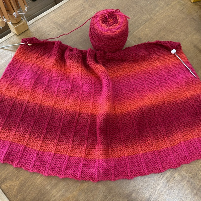 Klein Pause Blanket by Susanne Shahin knit with Sirdar Jewelspun Aran at The Loopy Ewe